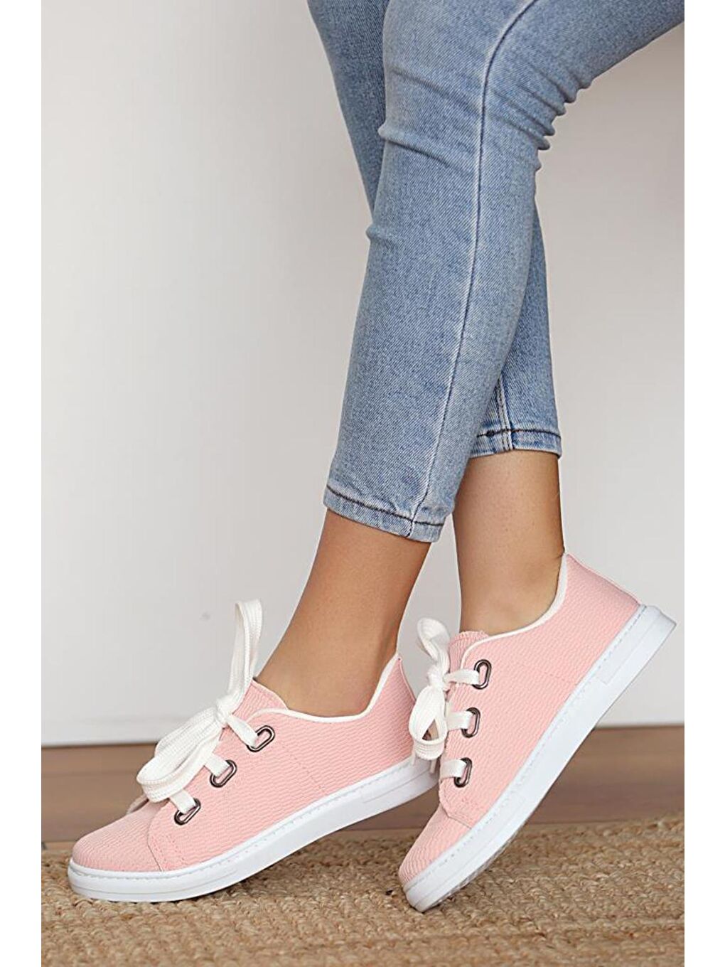 Pembe Kalın Bağcıklı Rahat Taban Kadın Sneaker A320-20PudraKeten-1