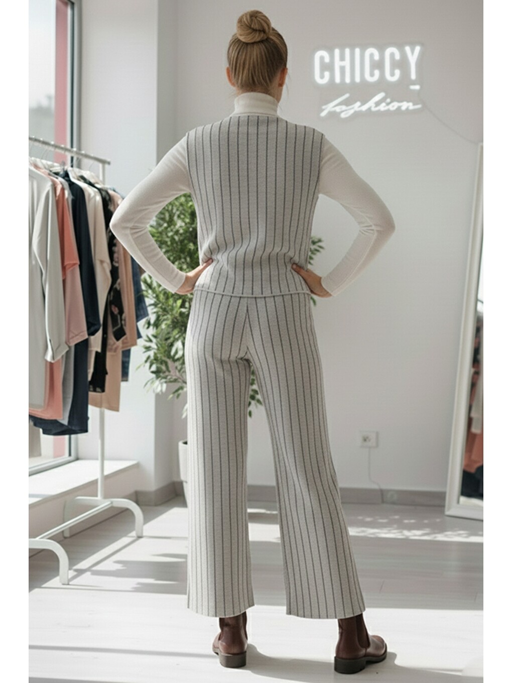 Bej V Yaka Kolsuz Çizgili Lastikli Bel Casual Oversize Triko Yelek Pantolon Takım 55-110 55-55-3