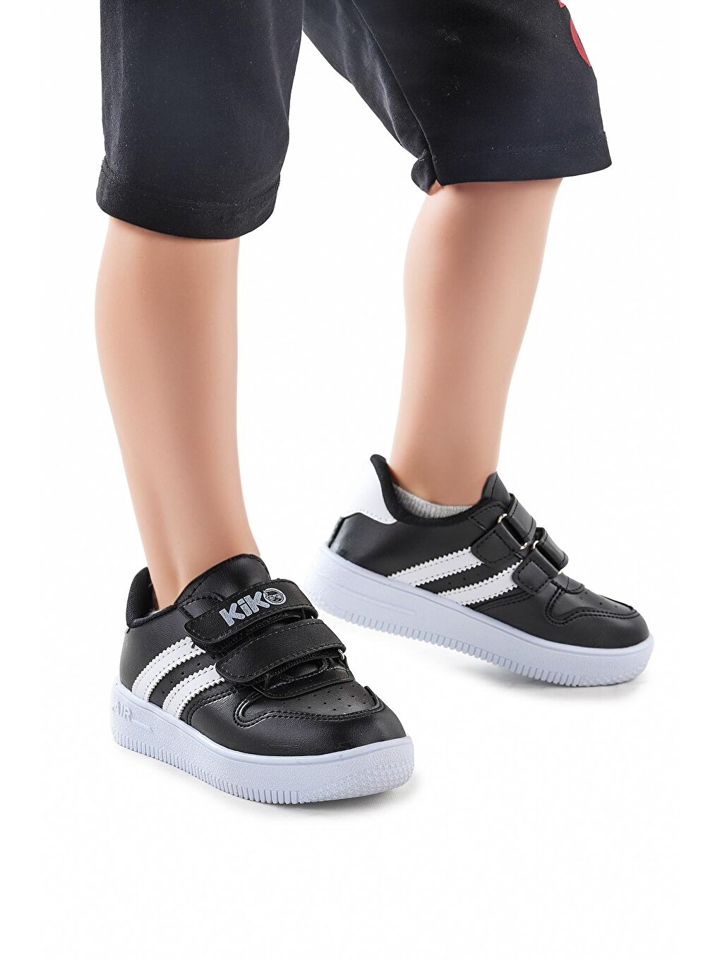 Siyah 1740 Günlük Cırtlı Erkek Çocuk Spor Ayakkabı-1