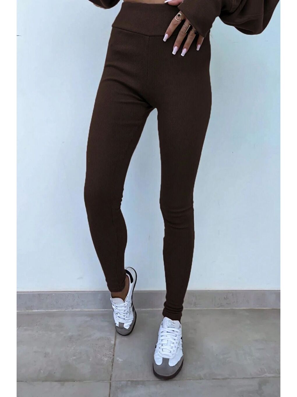 Kadın Kahverengi Yırtmaç Detay Bisiklet Yaka Alt Üst Taytlı Eşofman Takım-2