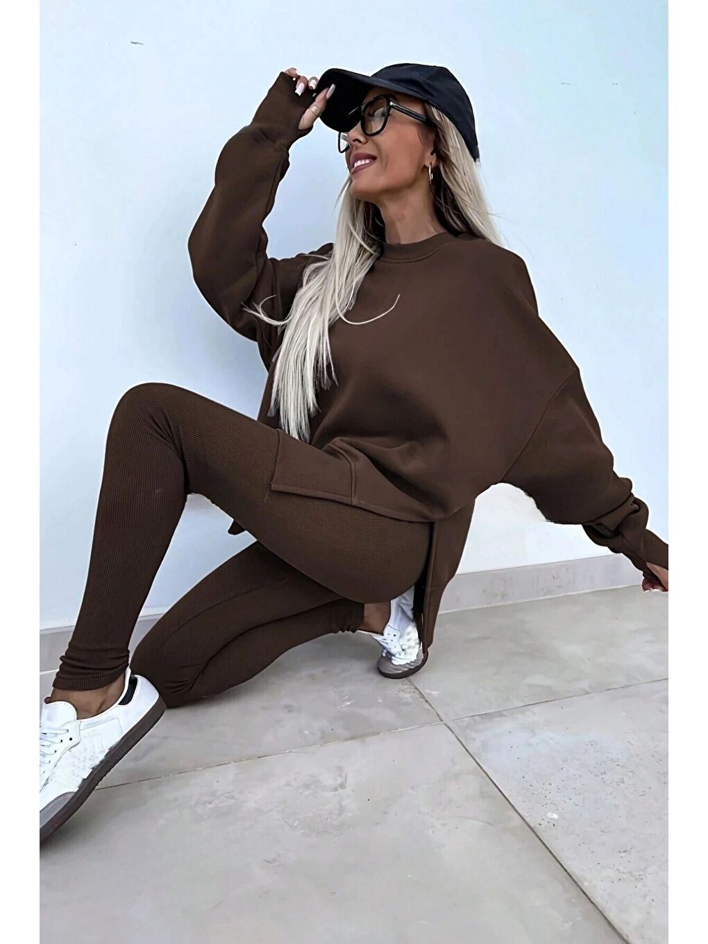 Kadın Kahverengi Yırtmaç Detay Bisiklet Yaka Alt Üst Taytlı Eşofman Takım-3