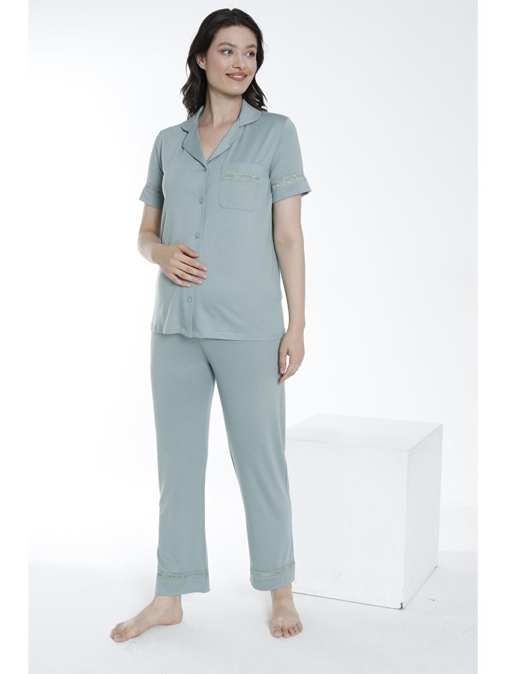 Yeşil Önden Düğmeli Dantel Detaylı Hamile ve Lohusa Pijama Takımı-1