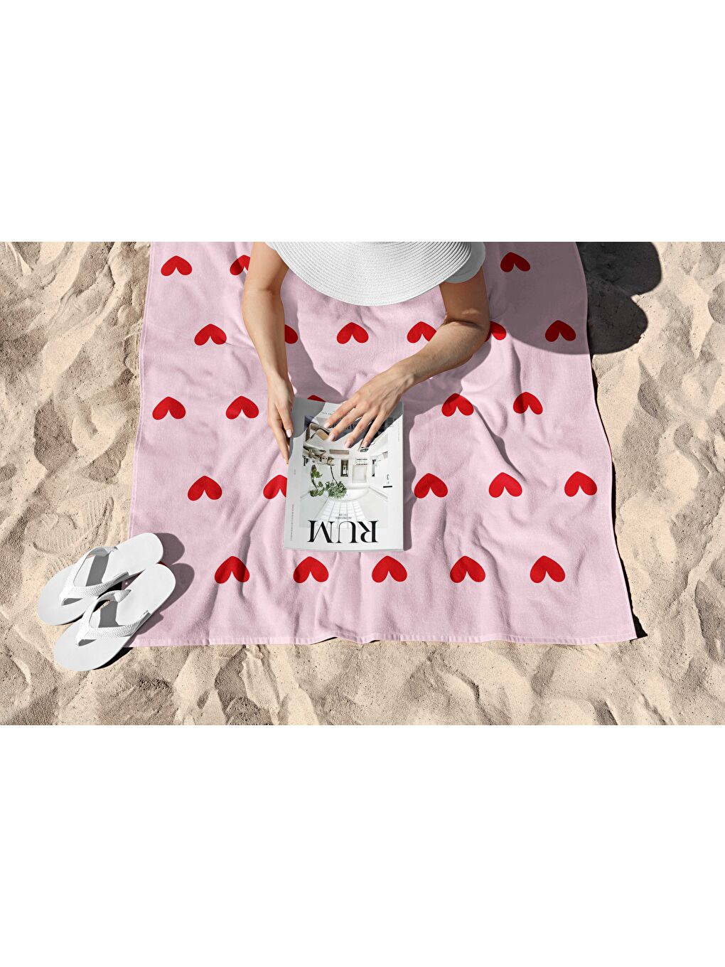 Pembe Zemin Kırmızı Kalp Desen Dijital Baskılı Plaj Havlusu 75x150-2