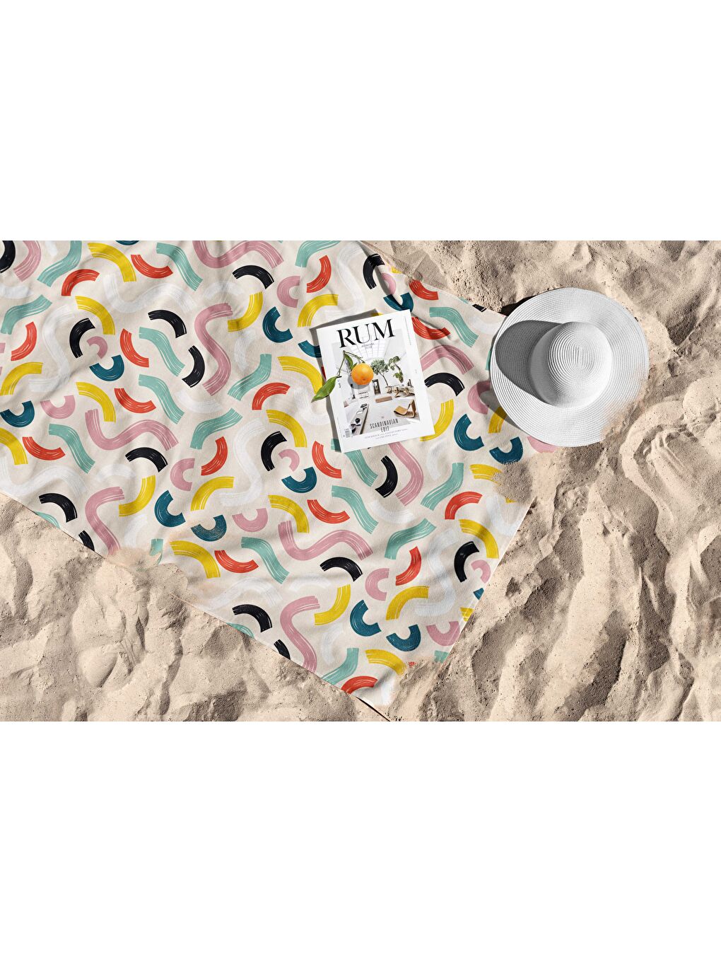 Kahverengi Renkli Geometrik Desen Dijital Baskılı  Plaj Havlusu 75x150-2