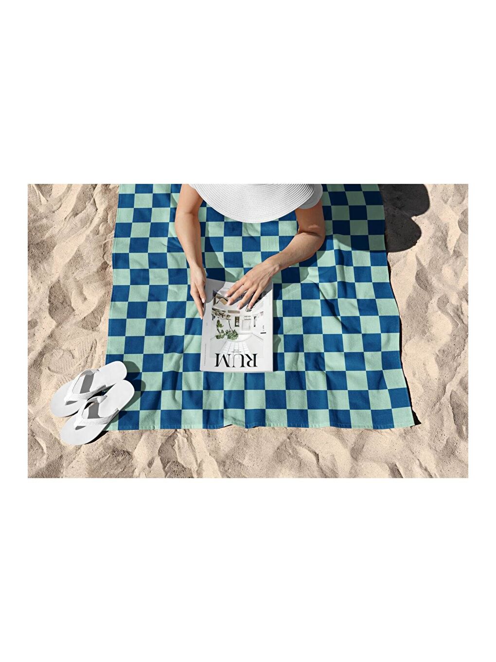 Turkuaz Mavi Su Yeşili Kare Desen Dijital  Baskılı Plaj Havlusu 75x150-1