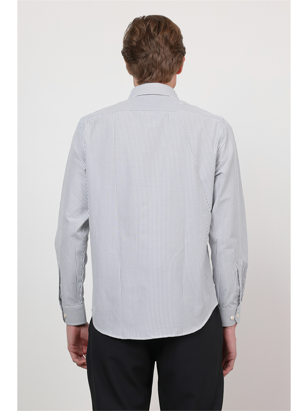 Beyaz-Siyah Sert Yaka Uzun Kol Cepsiz Slim Fit Pamuklu Gömlek 1004260214-4