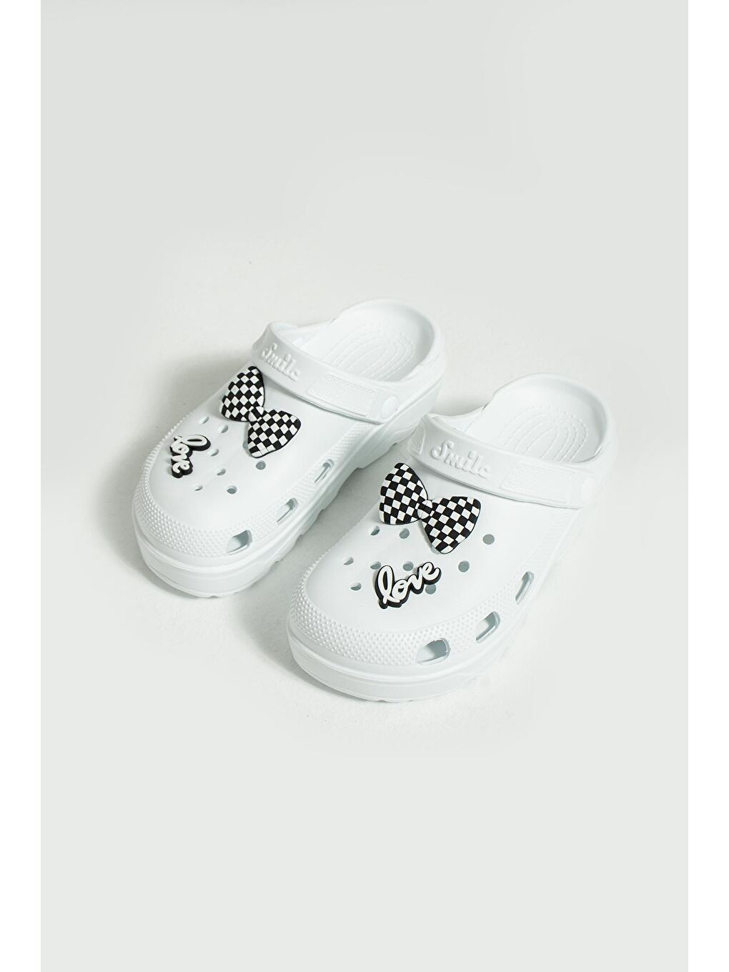 Beyaz Papyonlu Comfort Taban Eva Kadın Sandalet 001-0333-23-3