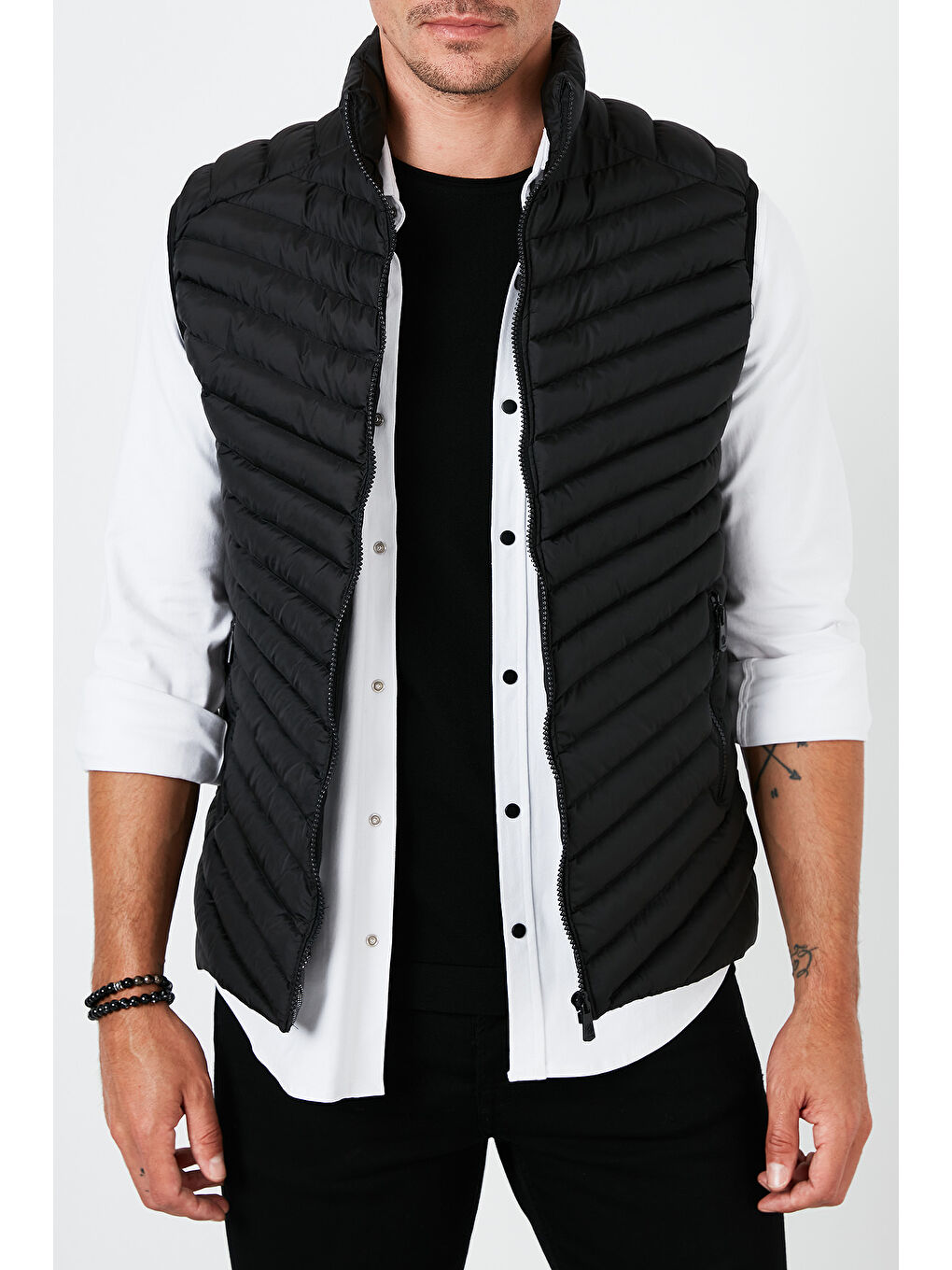 Siyah Fermuarlı Dik Yaka Kapitone Şişme Erkek Yelek 5852004-6