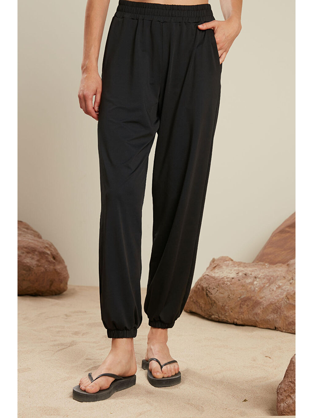 Jogger Tesettür Mayo Pantolon Siyah-4