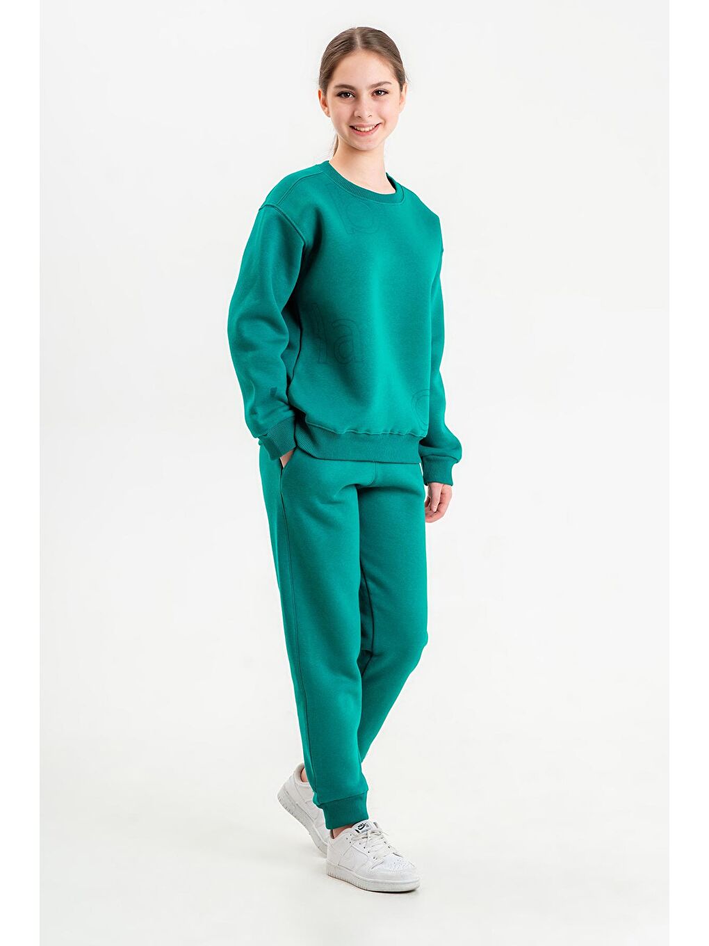 Yeşil Bisiklet Yaka Üç İplilk Kalın Kumaştan Unisex Çocuk Eşofman Takım