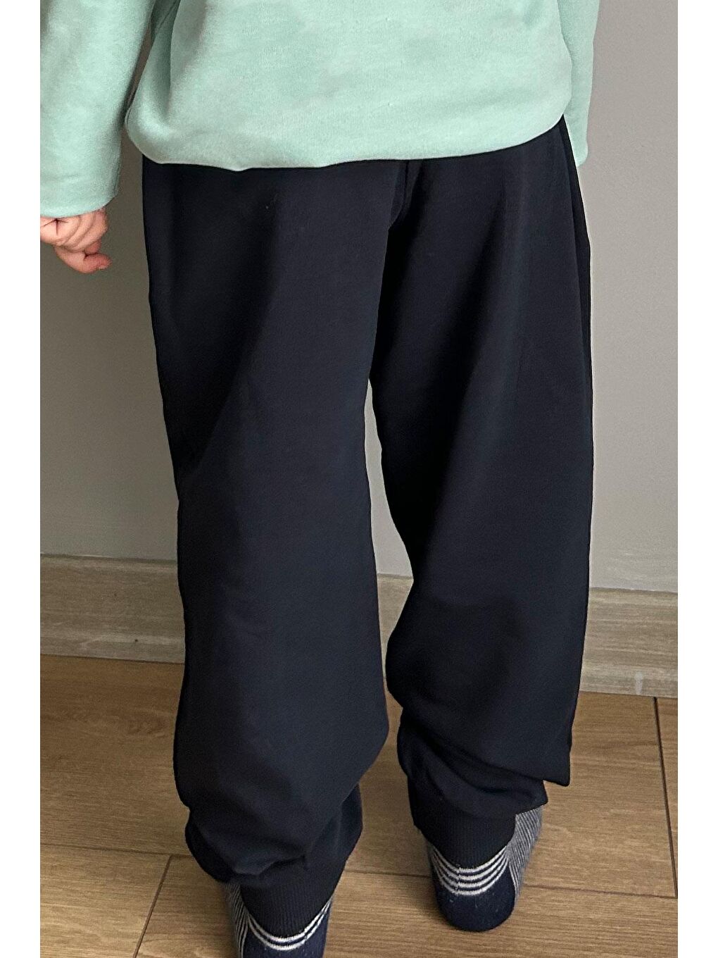 Erkek Çocuk Alt Bağcık Aksesuarlı Armalı Cepli Siyah (4-6 Yaş)-1