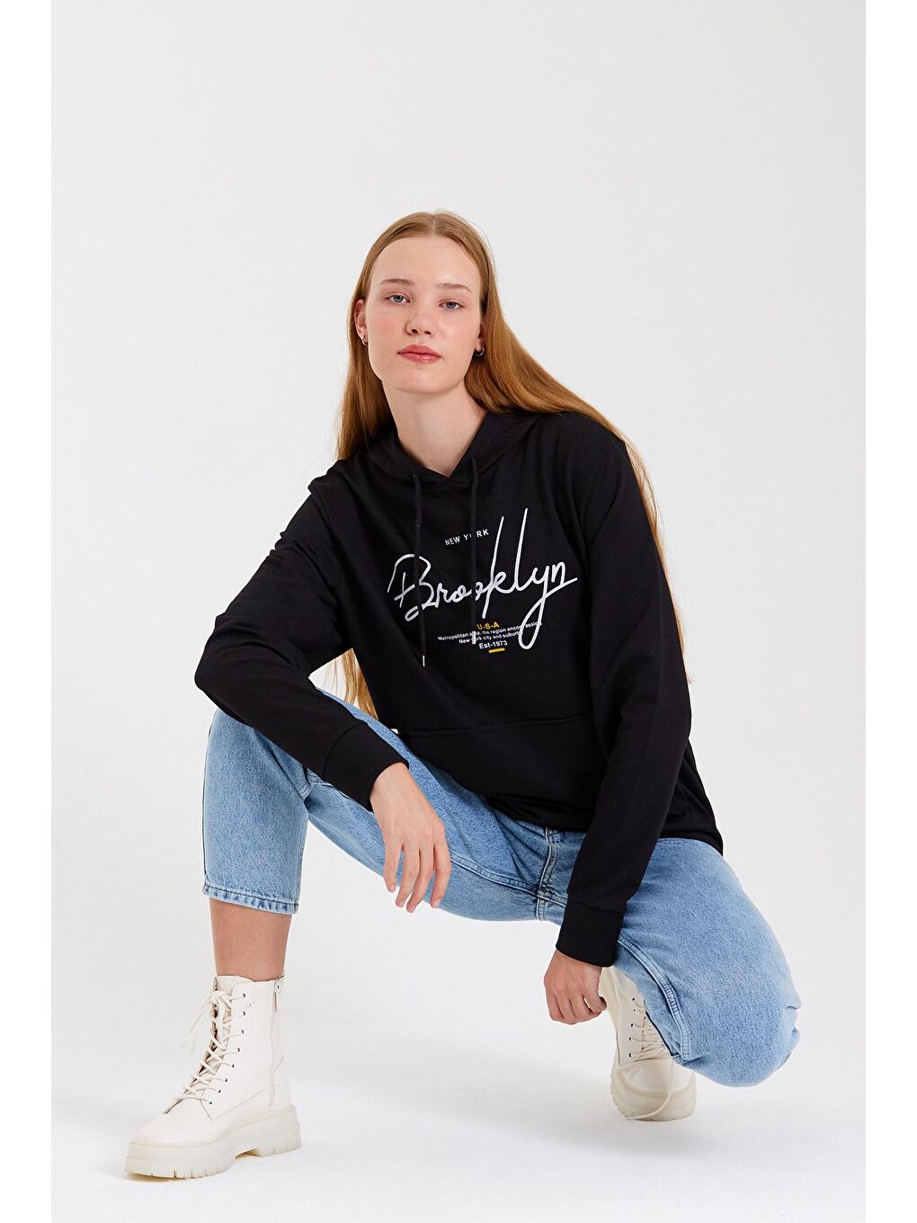 Süperlife Siyah Kadın Kapüşonlu Oversize Fit El Yazılı Brooklyn Baskılı İnce Sweatshirt SPR23SWk361 - 3