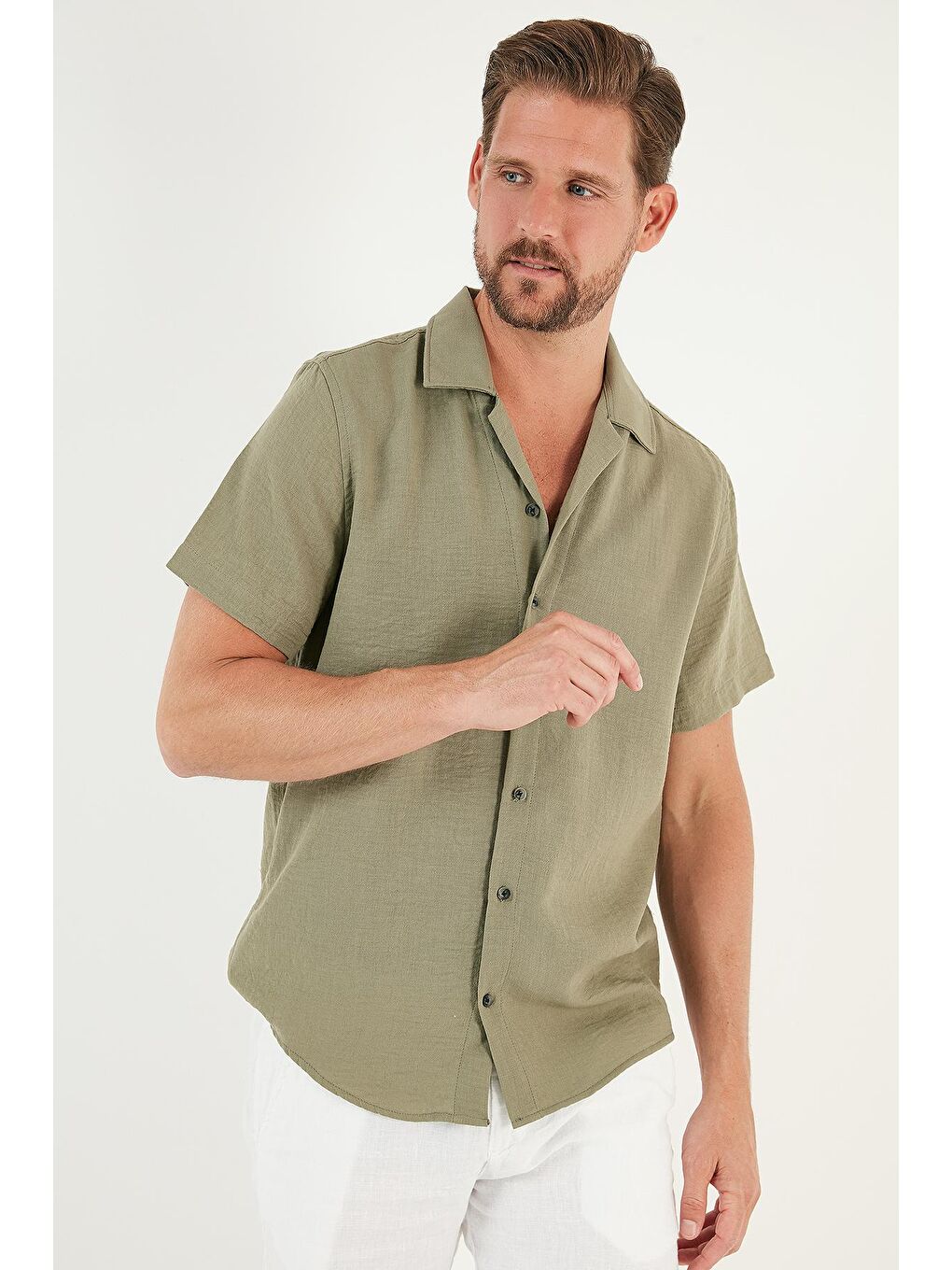 Haki Keten Görünümlü Kısa Kollu Apaş Yaka Regular Fit Gömlek CF23S116775-1