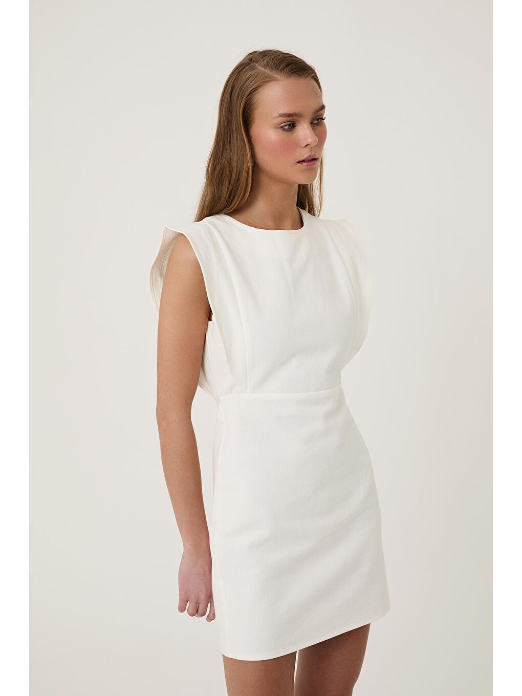 Volanlı Gabardin Elbise Beyaz-2