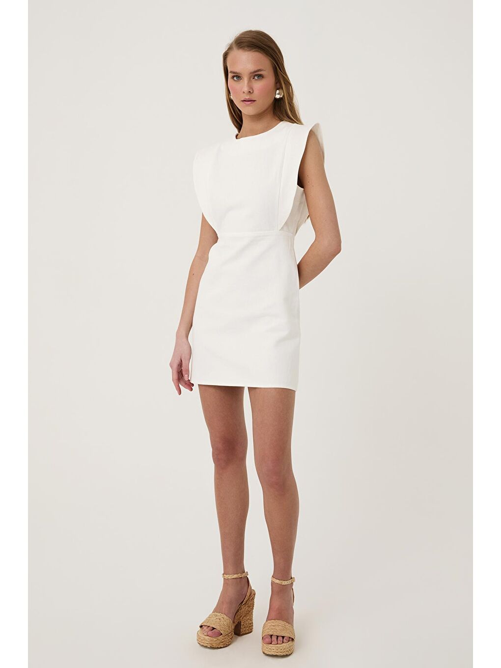 Volanlı Gabardin Elbise Beyaz-3