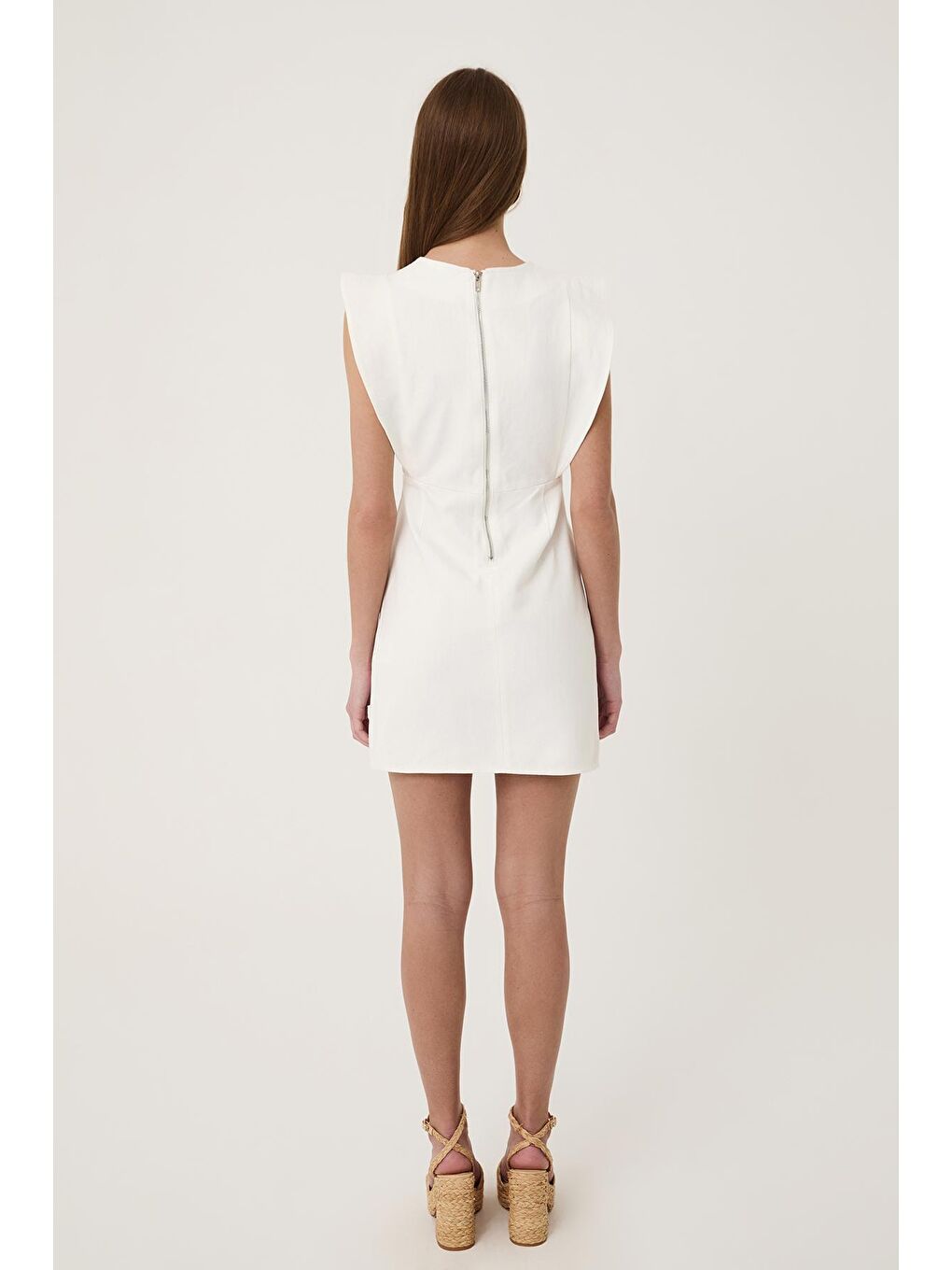 Volanlı Gabardin Elbise Beyaz-4