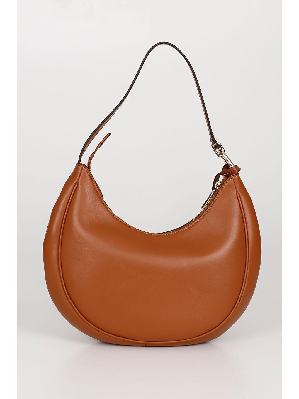 Siyah Platinum Hakiki Deri Orta Boy Kadın Omuz Çantası Q8148-3