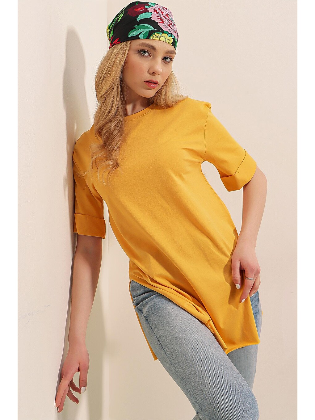 Sarı 4123 Yırtmaçlı Oversize Tişört - Hardal-3