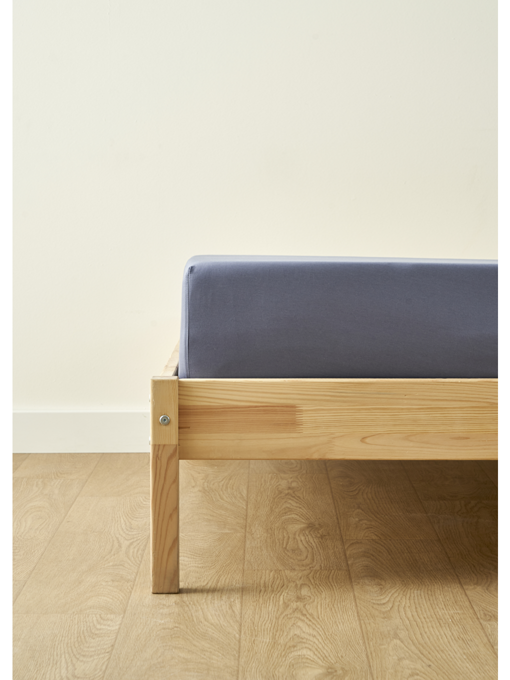 %100 Pamuk Saten Supreme Basic Tek Kişilik Lastikli Çarşaf Mavi (100x200x35 Cm)