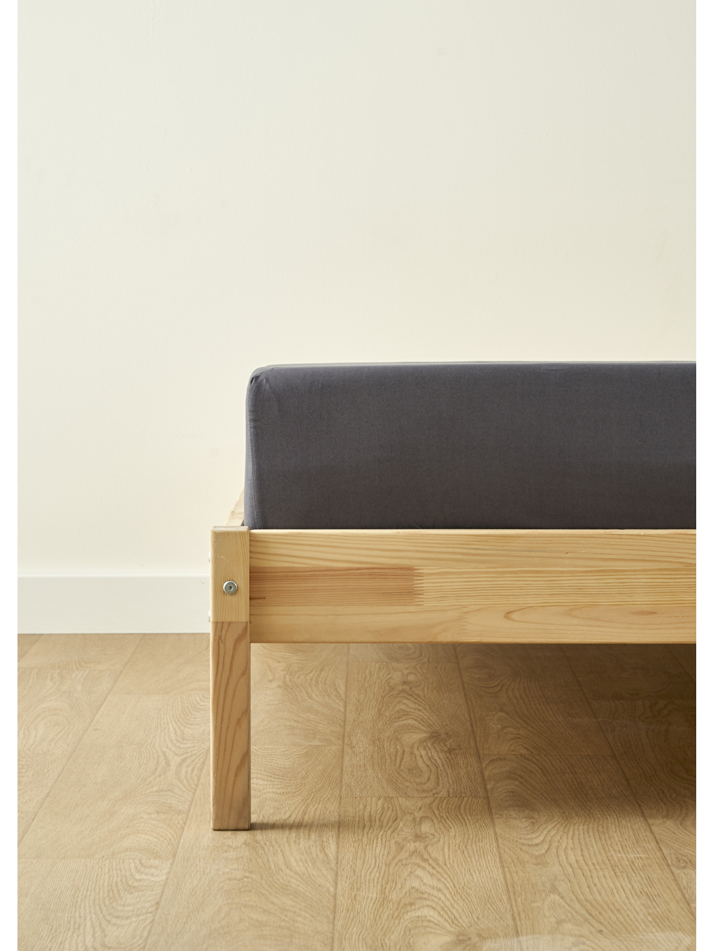 %100 Pamuk Saten Supreme Basic Tek Kişilik Lastikli Çarşaf Antrasit (100x200x35 Cm)