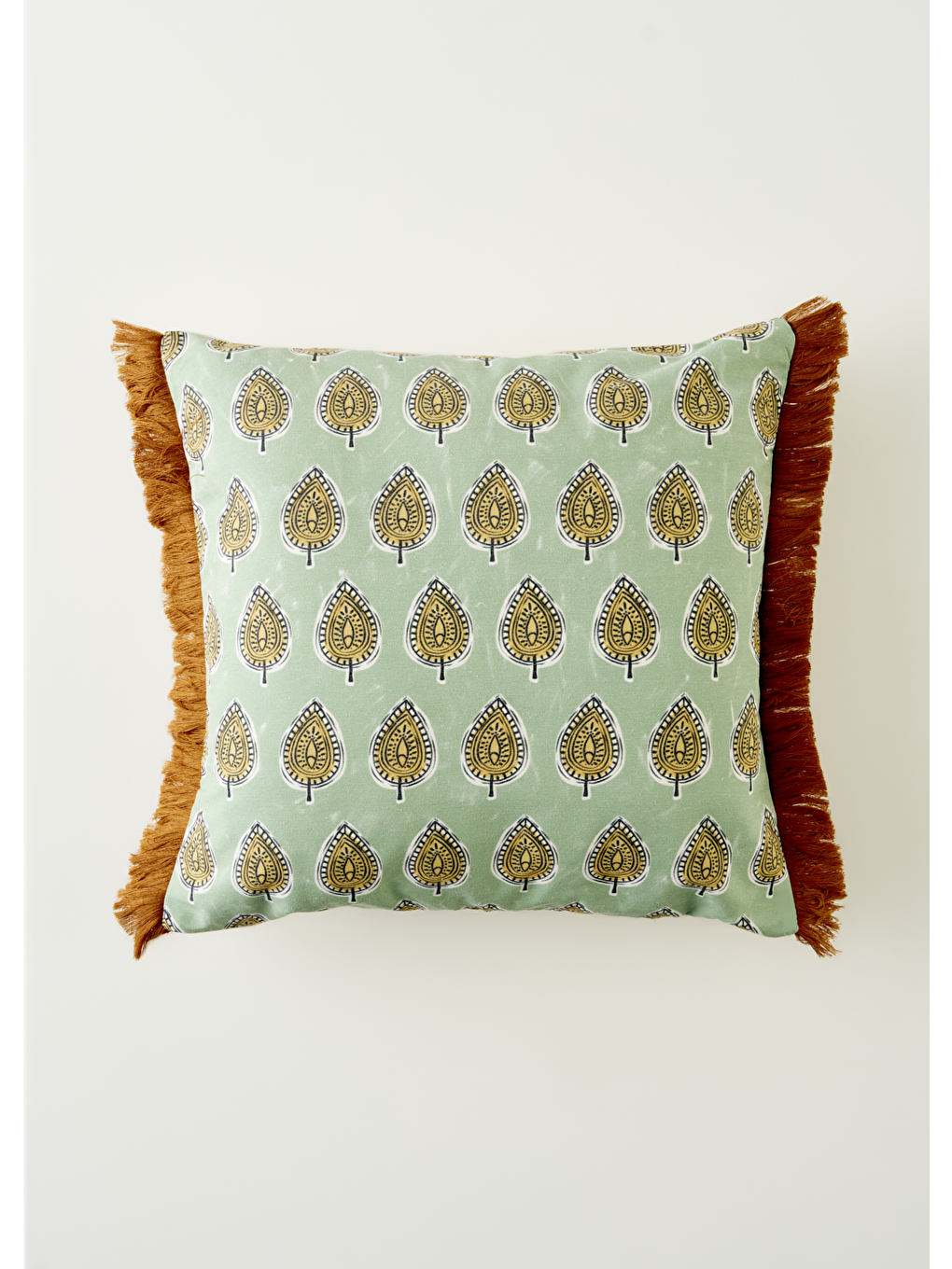 Karışık Indian Elegance Püsküllü Kırlent Kılıfı (43x43 Cm)