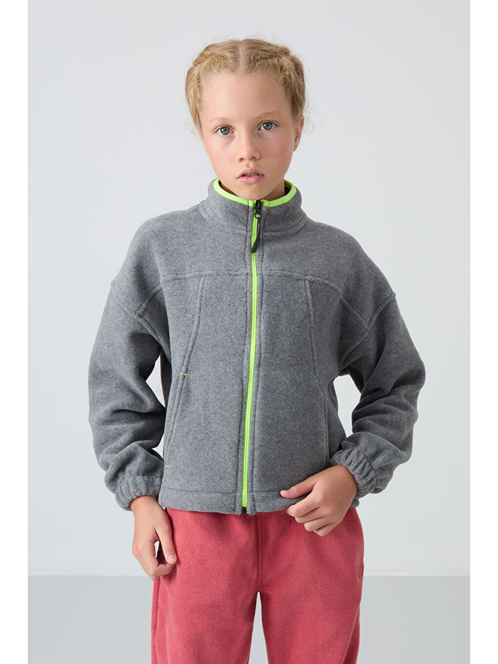 Gri Melanj Kalın Yumuşak Dokulu Standart Fit Nakışlı Polar Kız Çocuk Sweatshirt - 75157-1