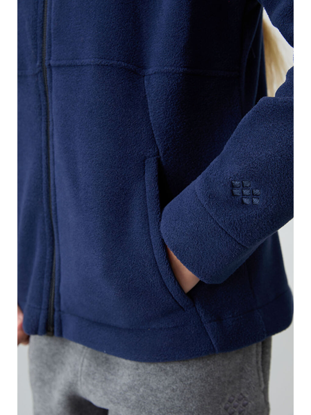 İndigo Kalın Yumuşak Dokulu Standart Fit Nakışlı Polar Kız Çocuk Sweatshirt - 75152-2