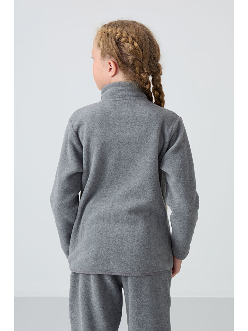 Gri Melanj Kalın Yumuşak Dokulu Standart Fit Nakışlı Polar Kız Çocuk Sweatshirt - 75154-4