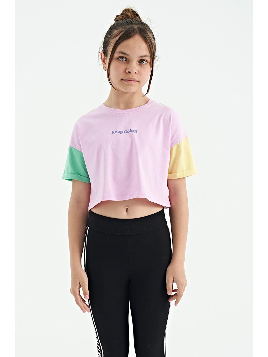 TOMMYLIFE Pembe Yazı Baskılı O Yaka Düşük Omuzlu Oversize Kız Çocuk T-Shirt - 75130