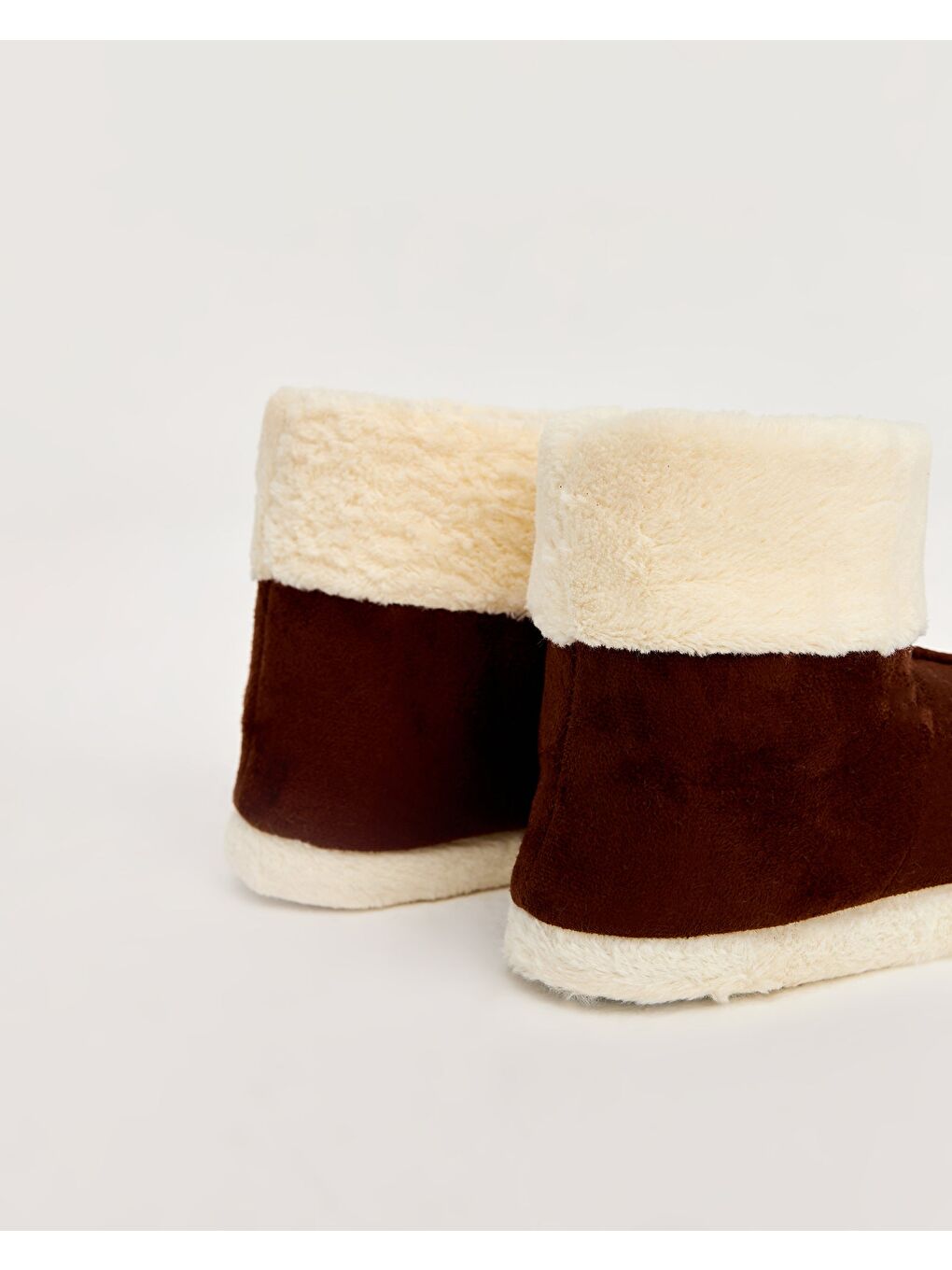 Kahverengi Kadın Detaylı Panduf - HIRAET-1