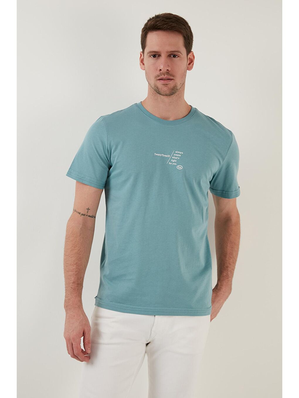 Mavi % 100 Pamuk Regular Fit Bisiklet Yaka Tişört 5902623-2