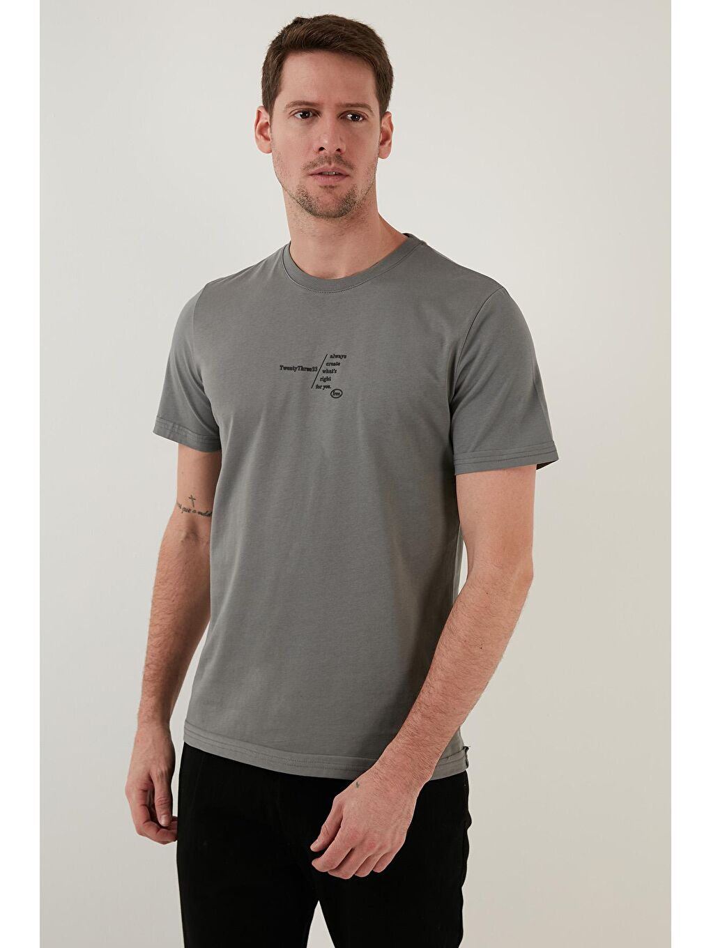 Haki % 100 Pamuk Regular Fit Bisiklet Yaka Tişört 5902623