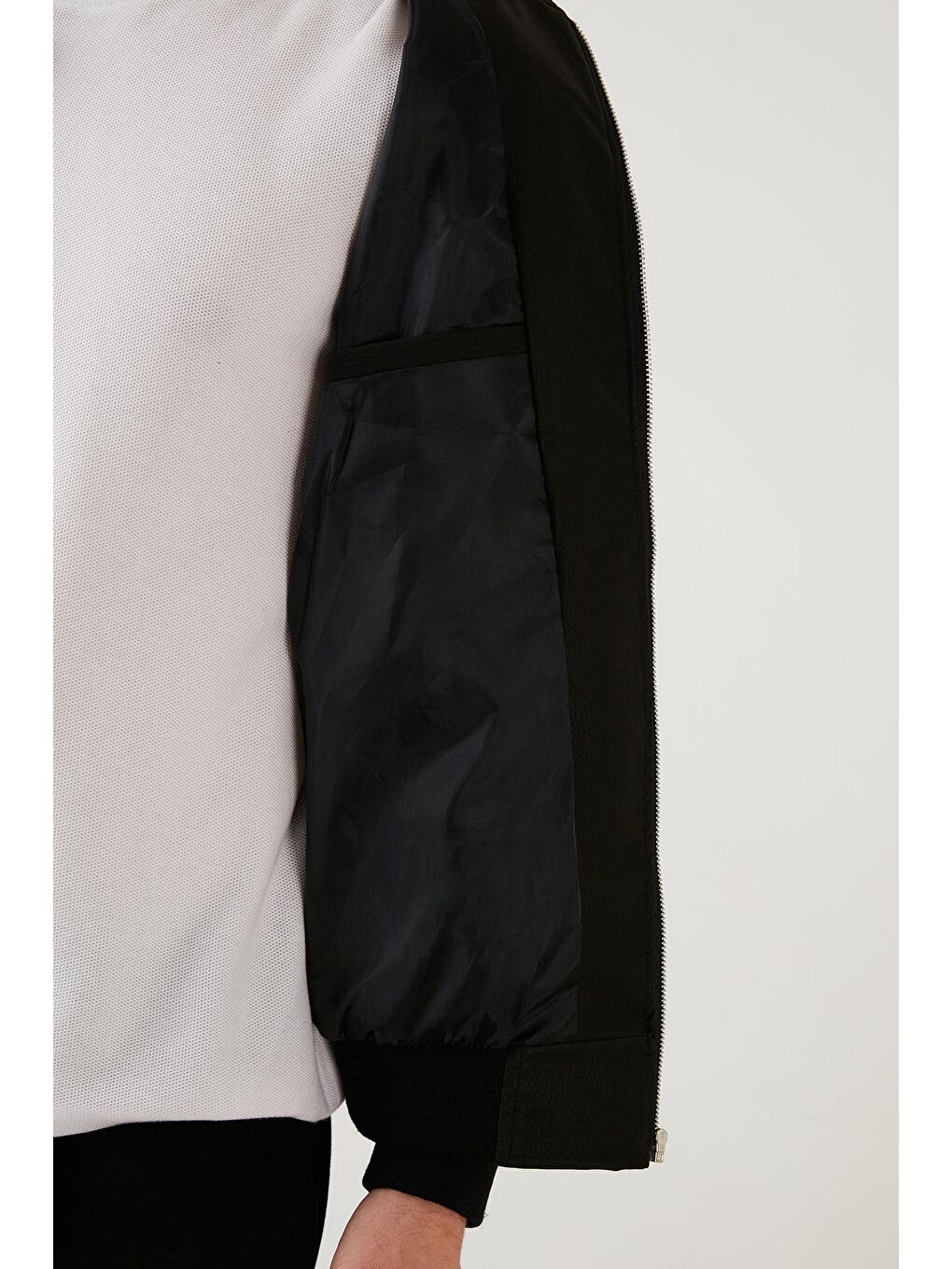 Siyah Fermuarlı Cepli Kolej Yaka Mevsimlik Bomber Mont 5711481-4