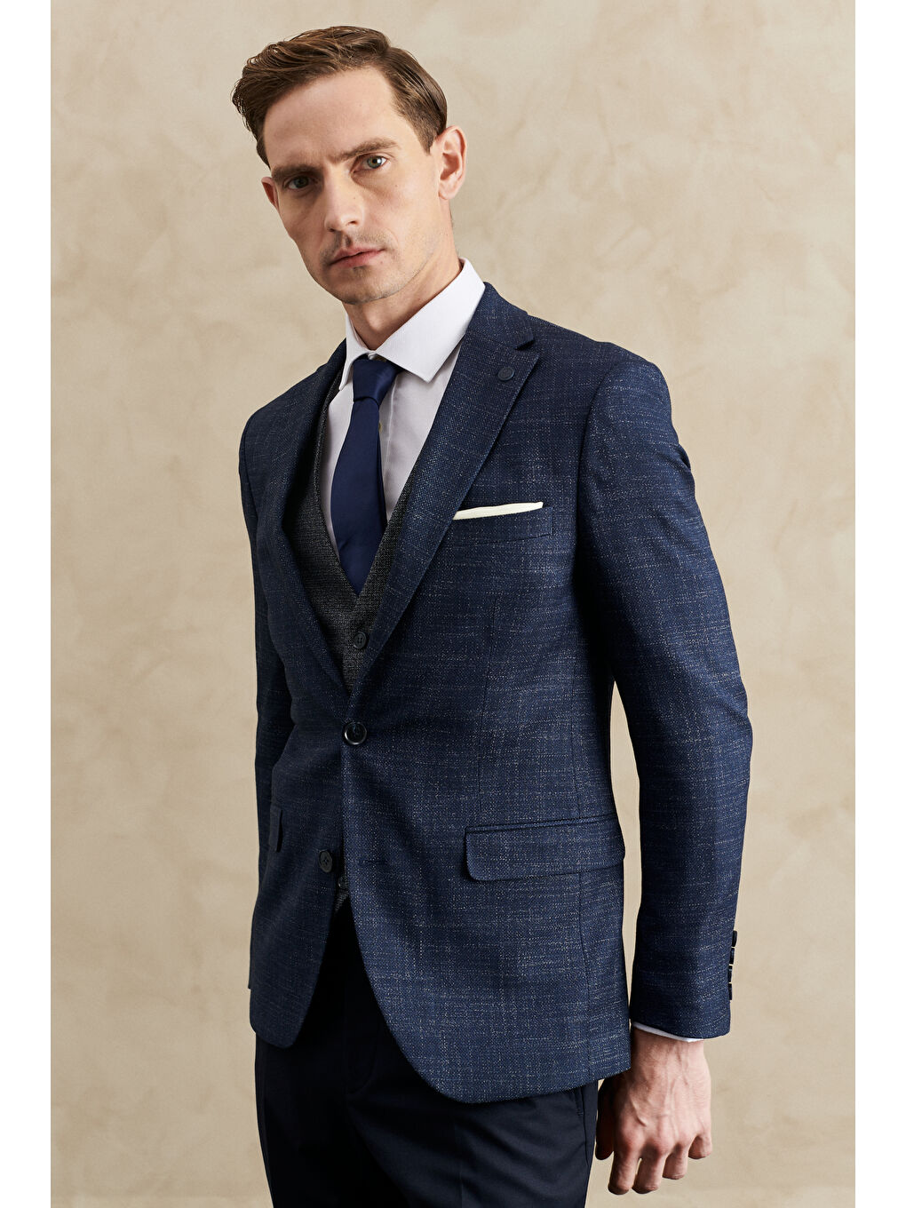 Erkek Lacivert Slim Fit Dar Kesim Mono Yaka Desenli Yelekli Takım Elbise-4