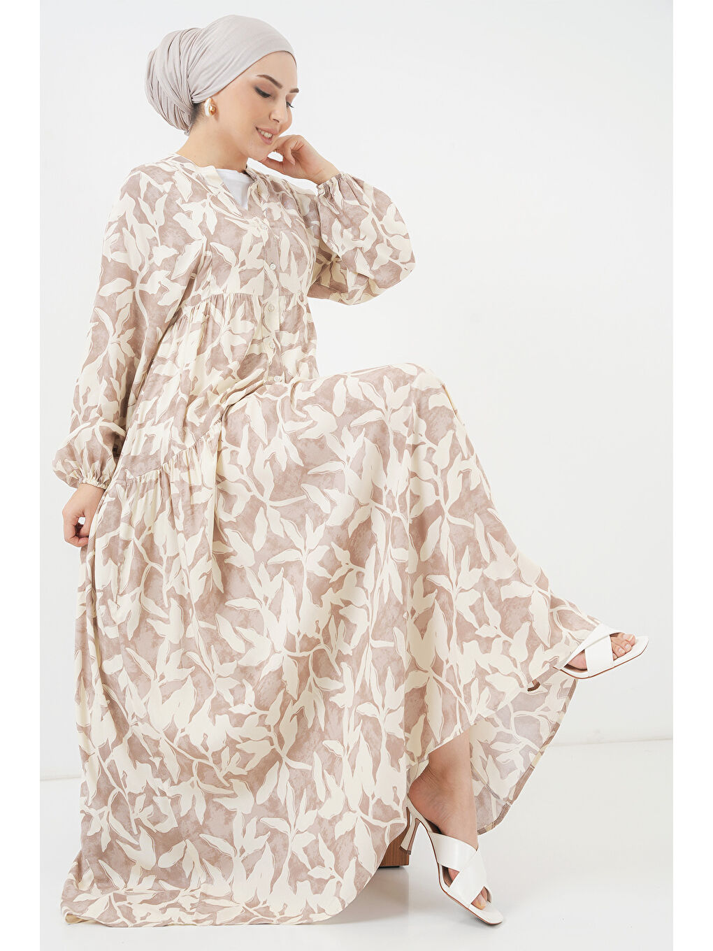 2423 Otantik Desenli Tesettür Elbise - Z.Bej-1