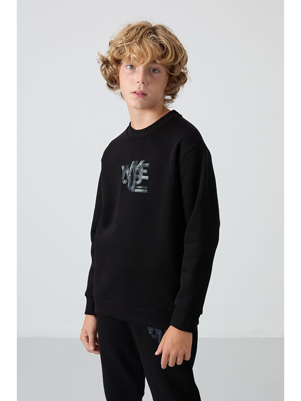 Siyah Pamuklu Kalın İçi Tüylü Yumuşak Dokulu Standart Fit Baskılı Erkek Çocuk Eşofman Takım - 11253-1