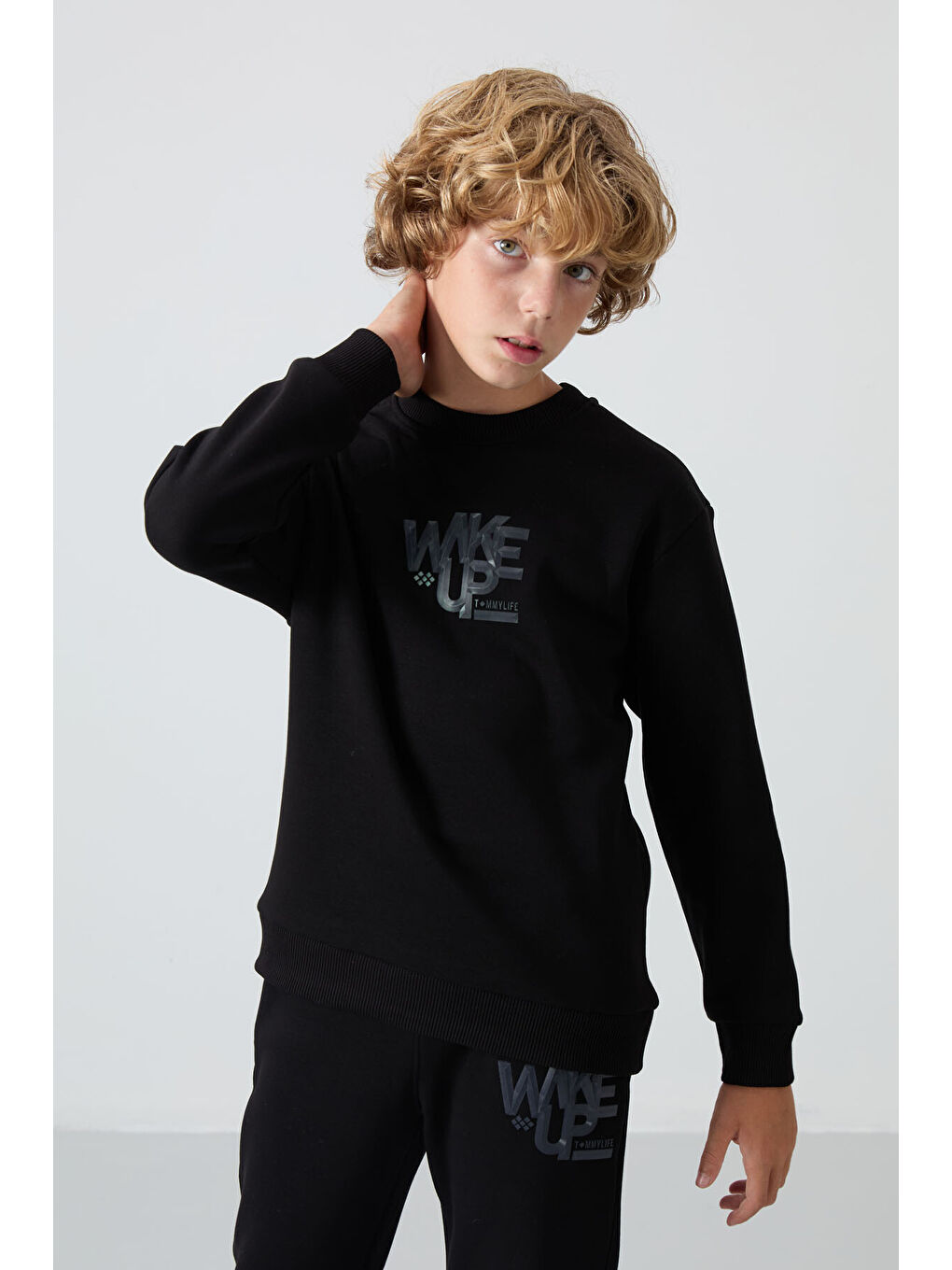 Siyah Pamuklu Kalın İçi Tüylü Yumuşak Dokulu Standart Fit Baskılı Erkek Çocuk Eşofman Takım - 11253-4