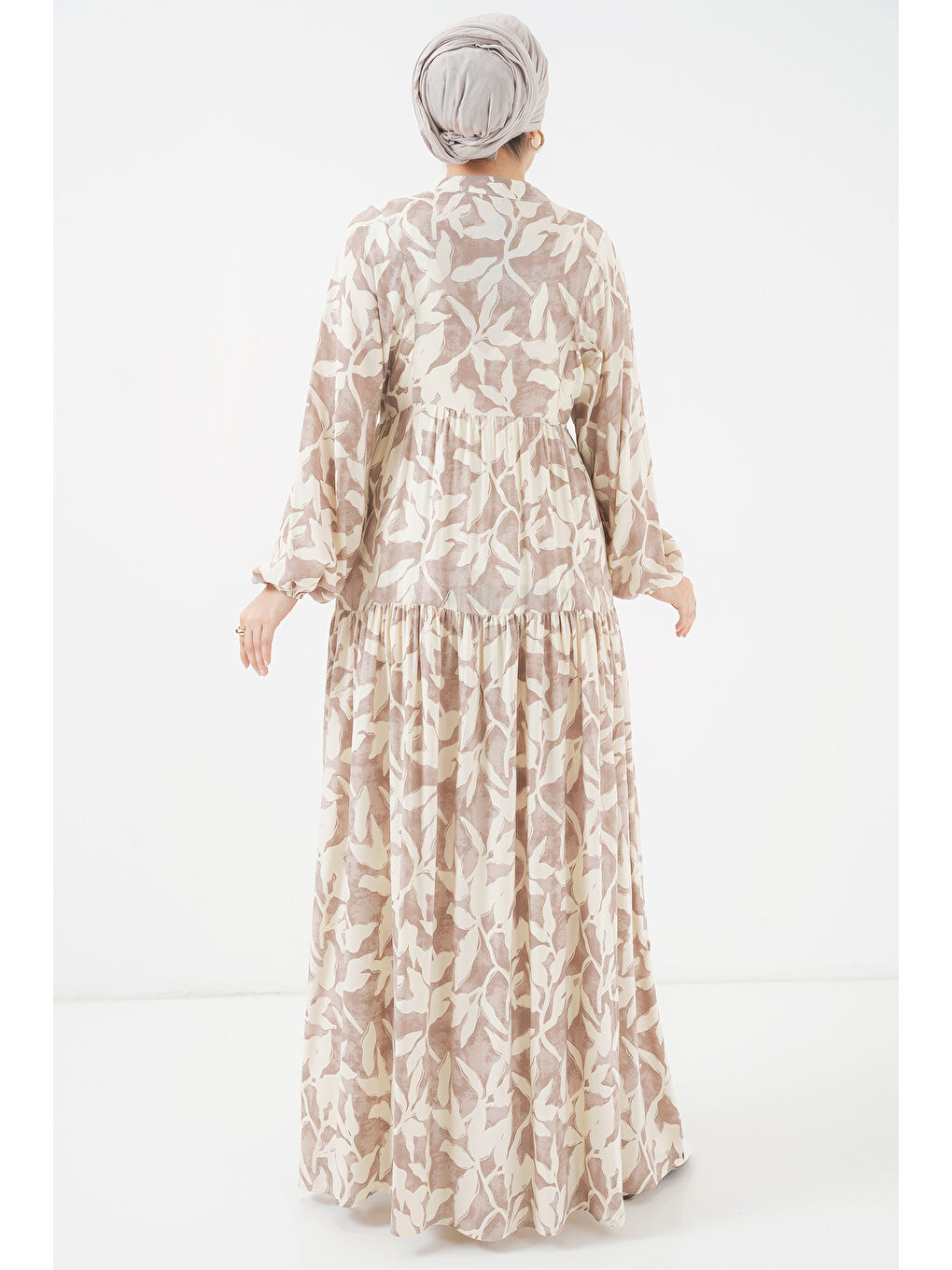 2423 Otantik Desenli Tesettür Elbise - Z.Bej-4