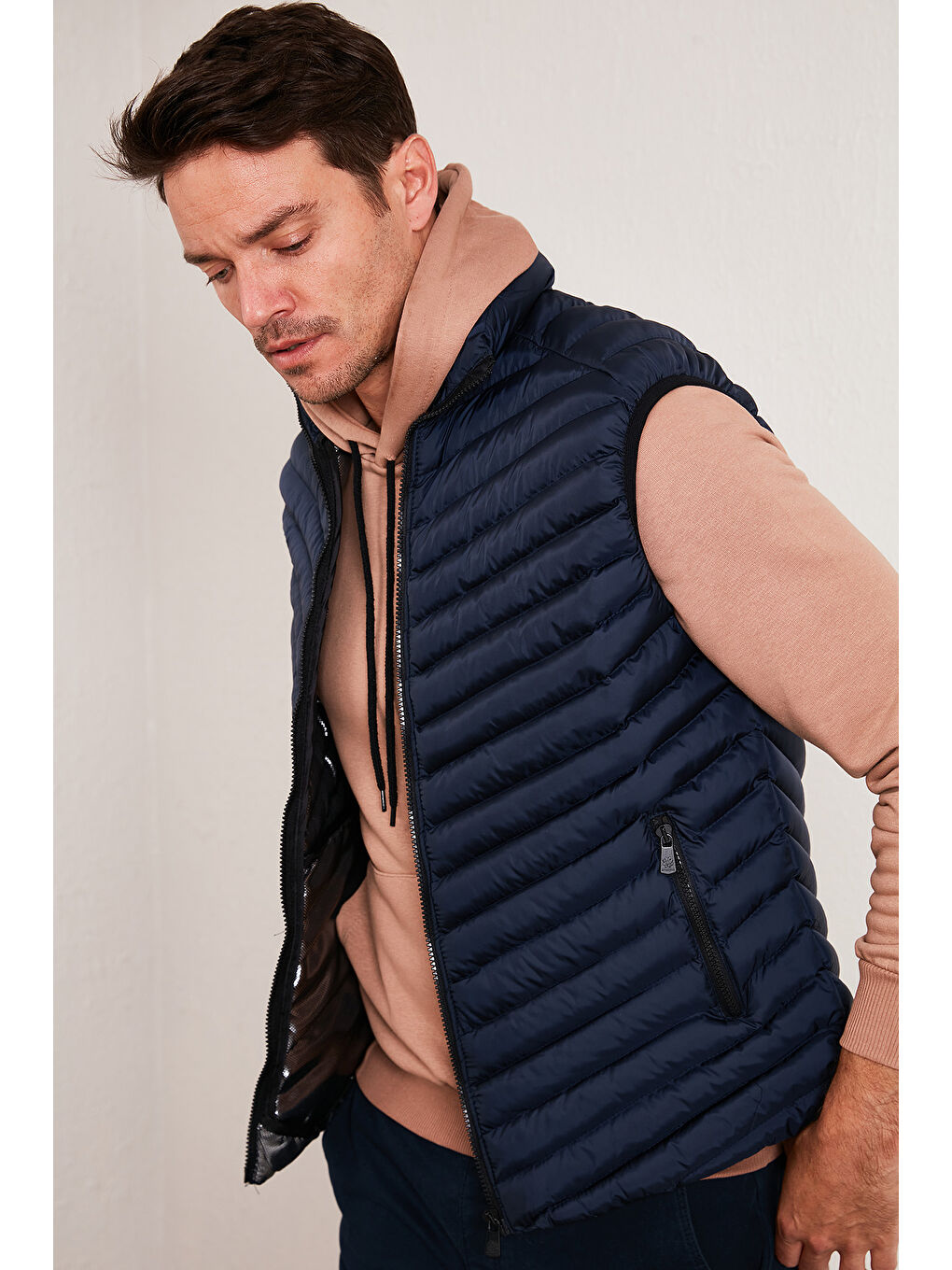 Lacivert Fermuarlı Dik Yaka Kapitone Şişme Erkek Yelek 5852004-5