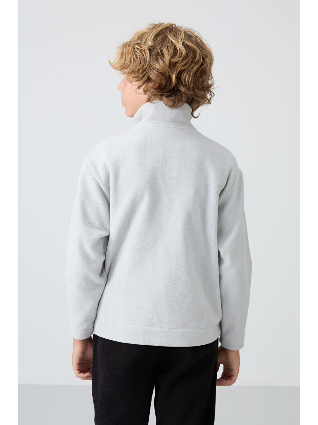 Bej Taş Kalın Yumuşak Dokulu Standart Fit Nakışlı Polar Erkek Çocuk Sweatshirt - 11221-4