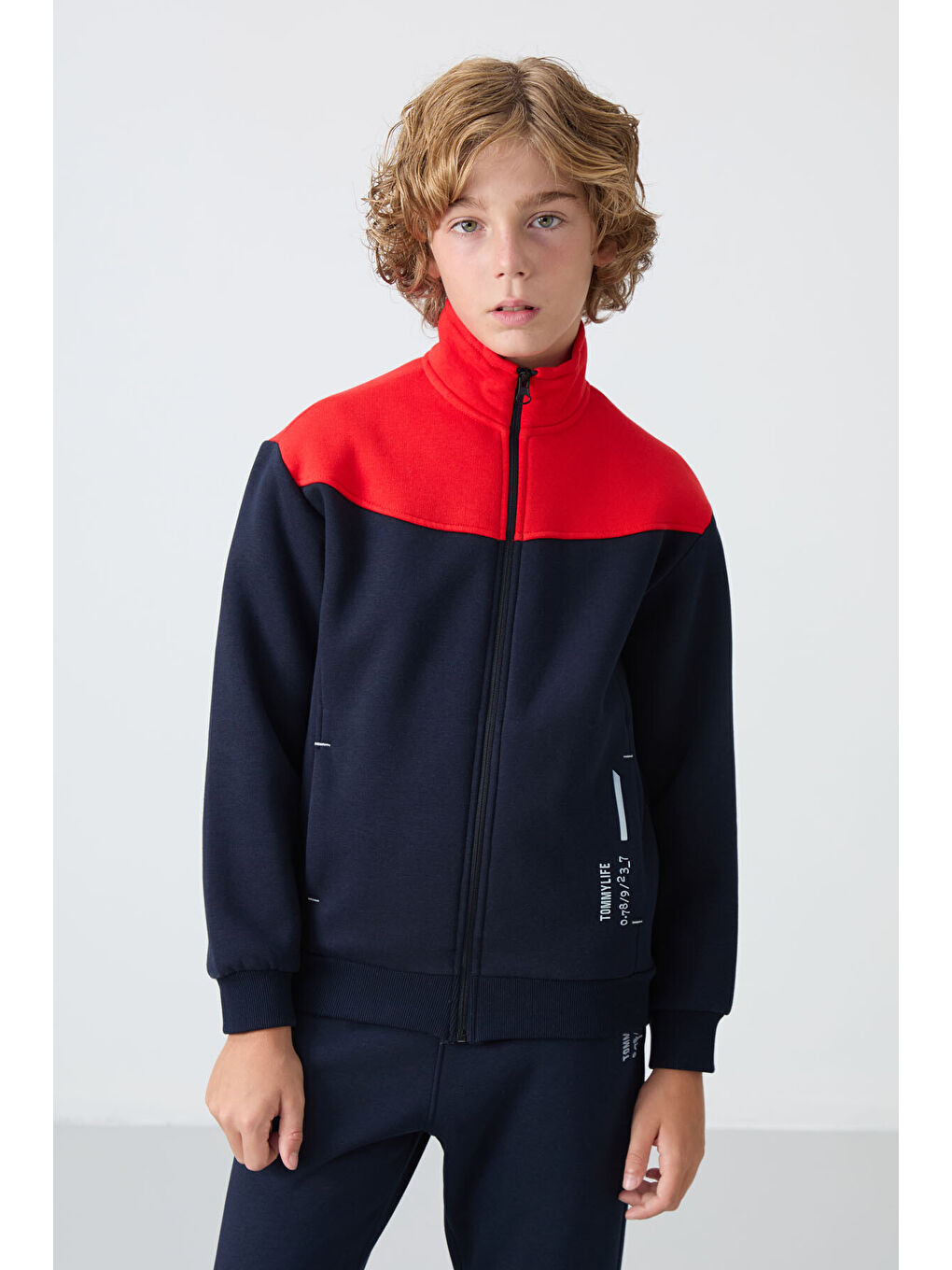 Lacivert Pamuklu Kalın İçi Tüylü Yumuşak Dokulu Standart Fit Nakışlı Erkek Çocuk Eşofman Takım - 11-1