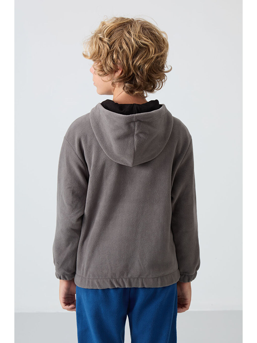 Koyu Gri Kalın Yumuşak Dokulu Standart Fit Nakışlı Polar Erkek Çocuk Sweatshirt - 11230-4