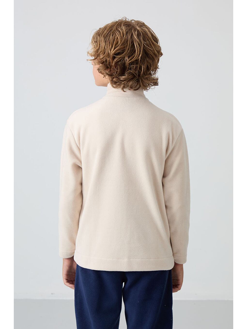 Bej Kalın Yumuşak Dokulu Standart Fit Nakışlı Polar Erkek Çocuk Sweatshirt - 11223-4