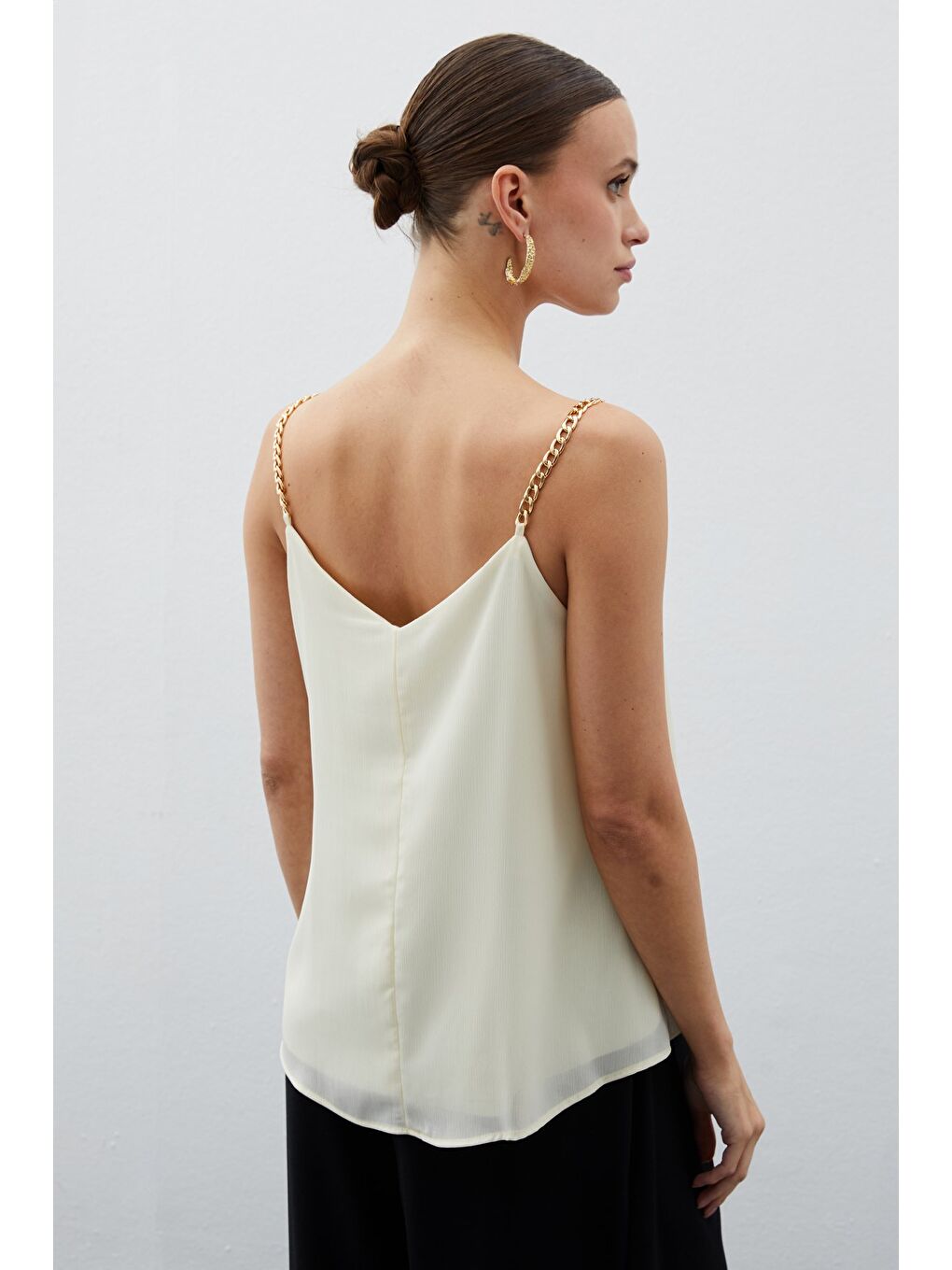 Ekru Zincir Askılı Salaş Bluz - Krem-4