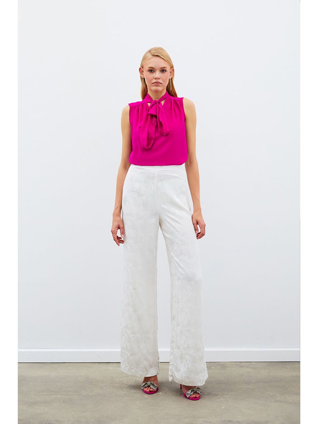 Fularlı Kolsuz Bluz - Fuşya-5