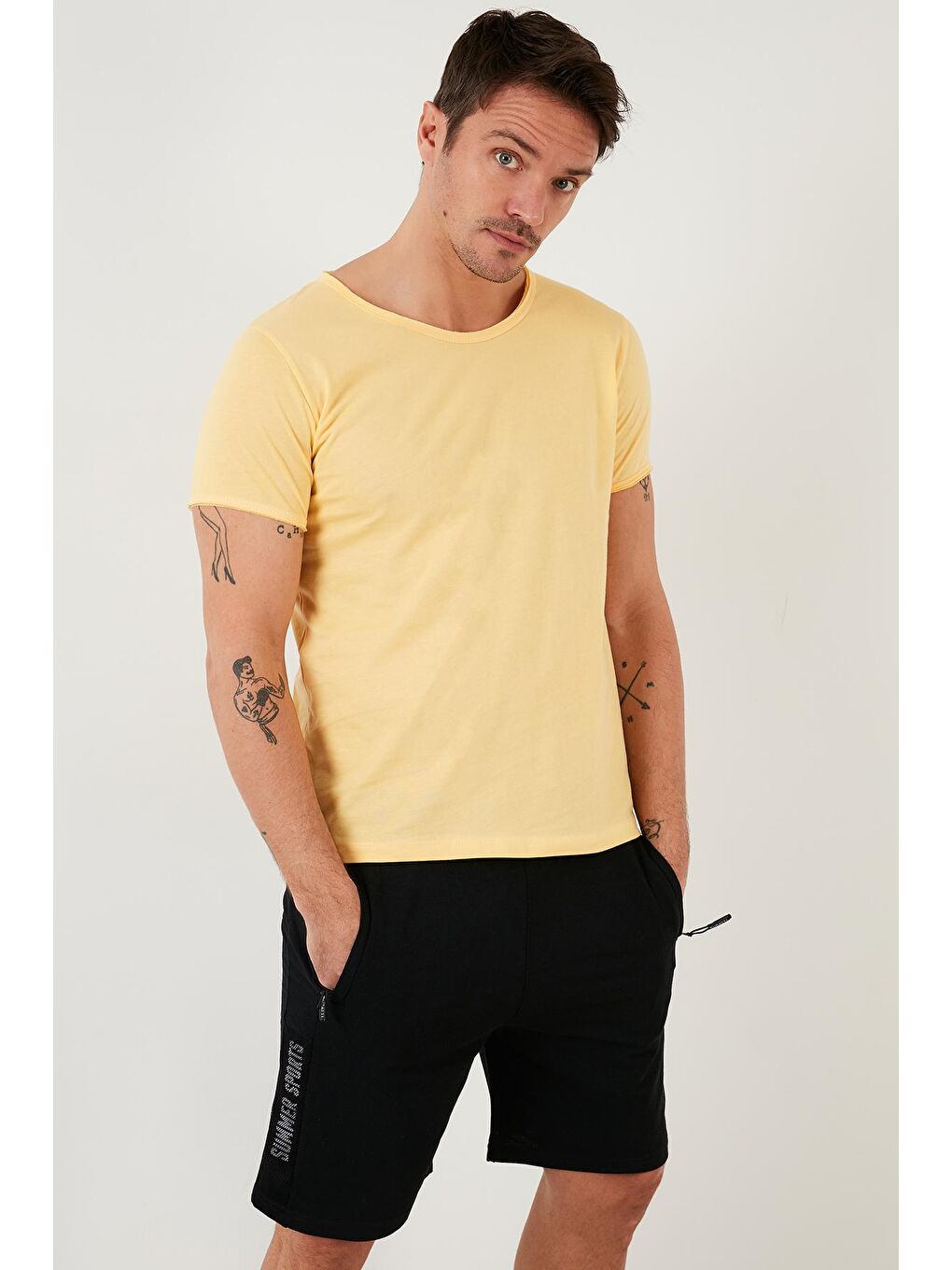 Sarı % 100 Pamuklu Bisiklet Yaka Basic Tişört 5412008-3