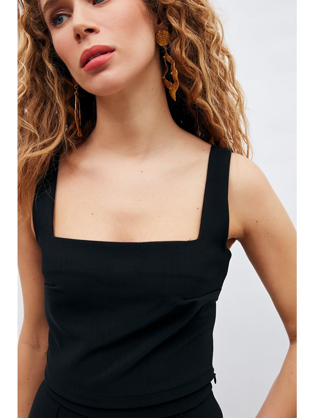 Kare Yaka Crop Bluz - Siyah-2