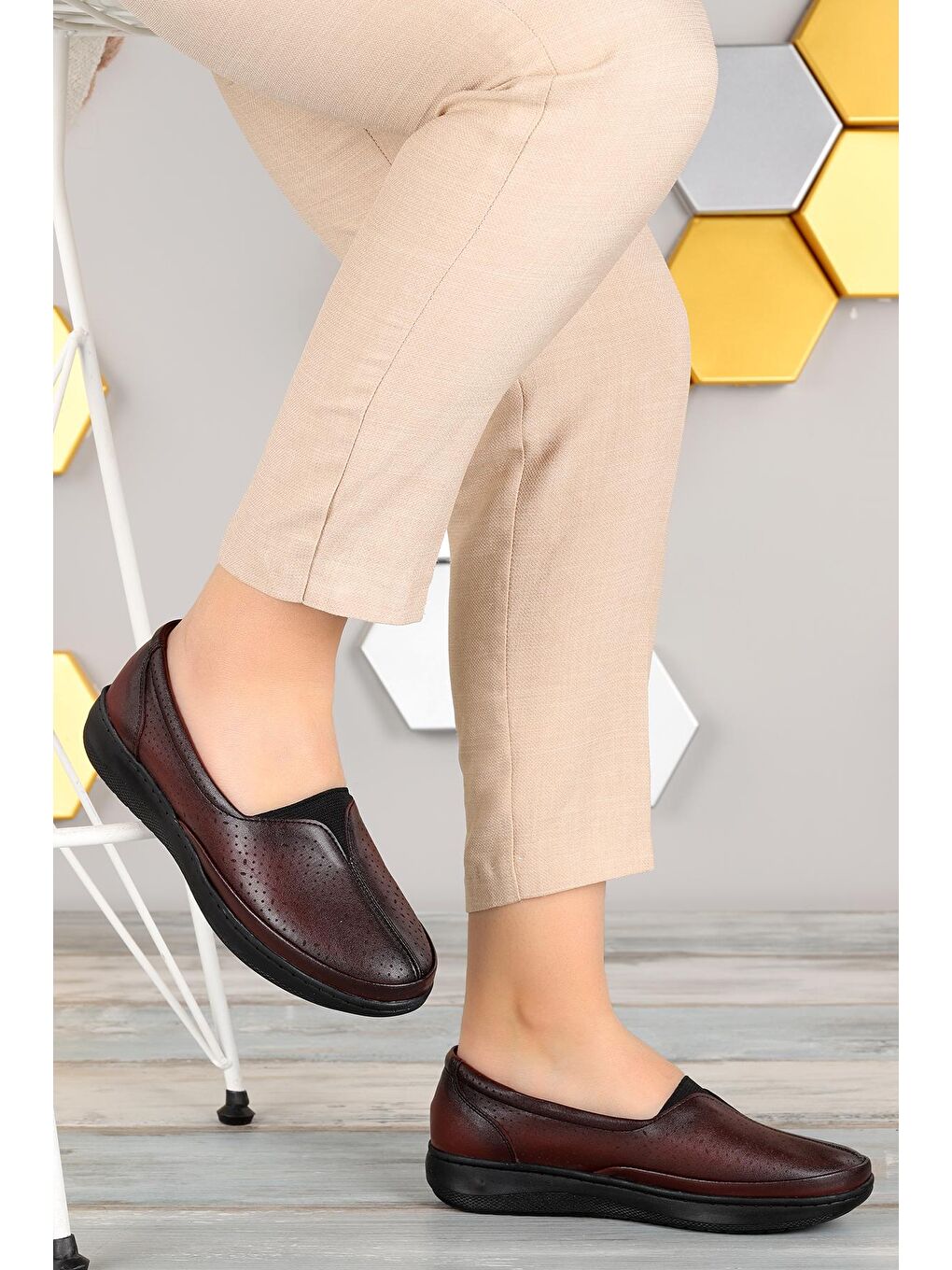 Bordo Rahat Konfor Özel Topuk Jeli Anne Günlük Ayakkabı Y12-2