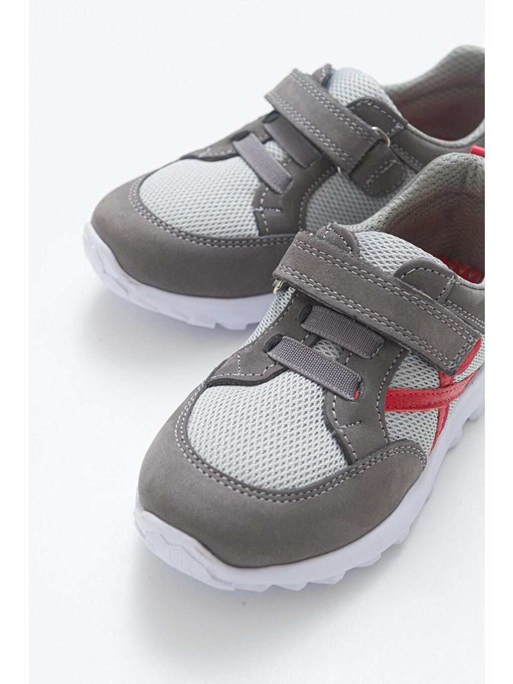 Unisex Çocuk Gri Deri Ortopedik Destekli Spor Ayakkabı
