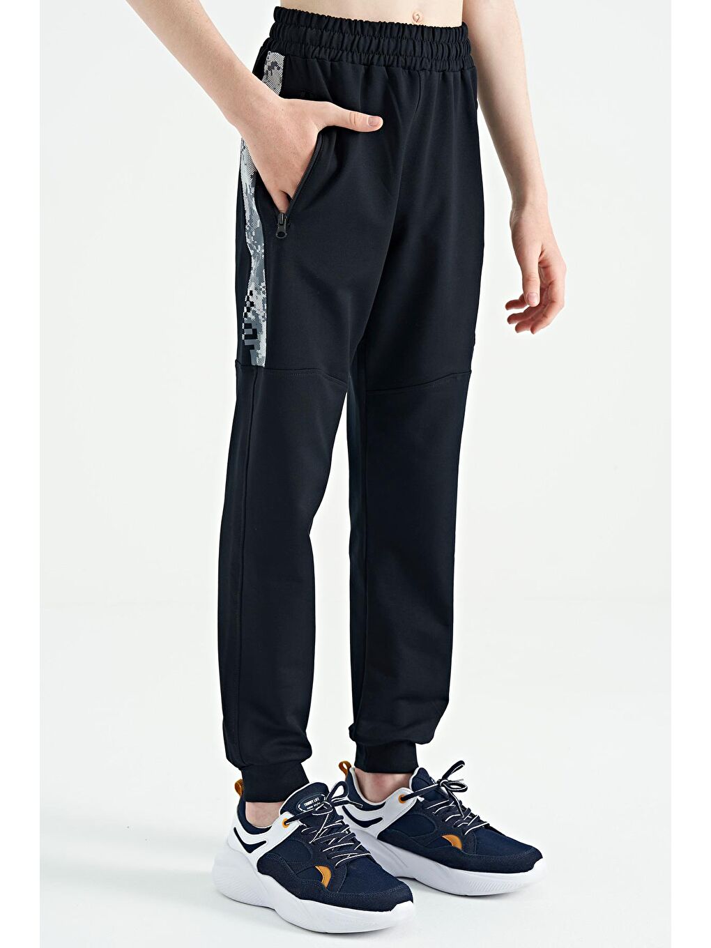 Lacivert Yan Baskılı Fermuar Cepli Standart Kalıp Jogger Erkek Çocuk Eşofman Alt - 11057-2